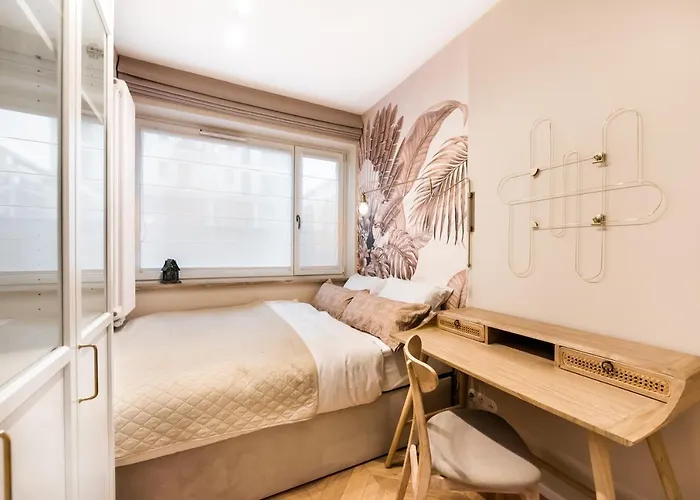 Eko Park Abdank White By Bookinghost